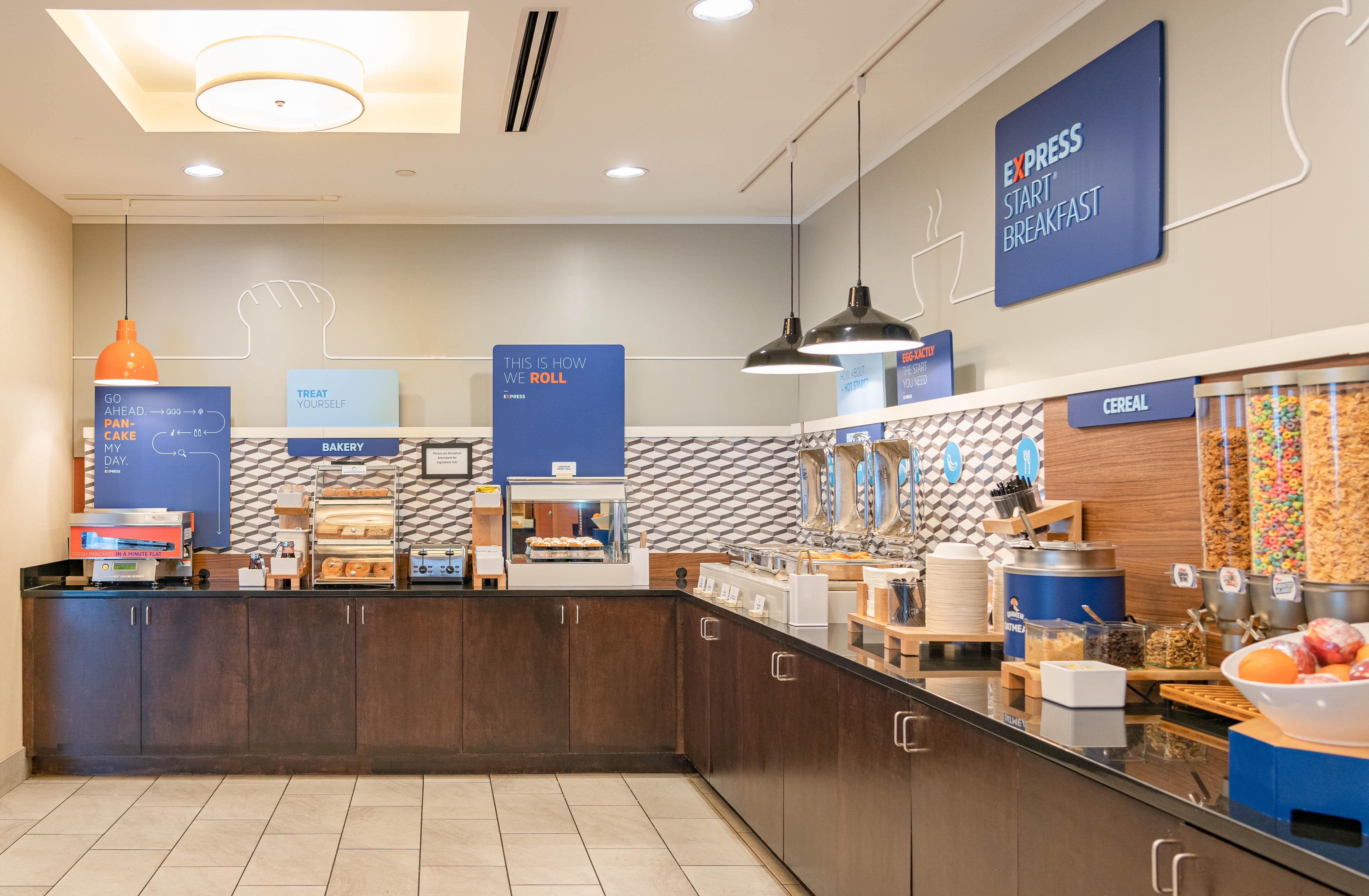 Holiday Inn Express & Suites Columbus - Easton Area By Ihg Gahanna Exterior foto